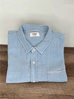 Marine Layer Solid Selvage Short Sleeve Shirt
Color: Dusty Blue XXL